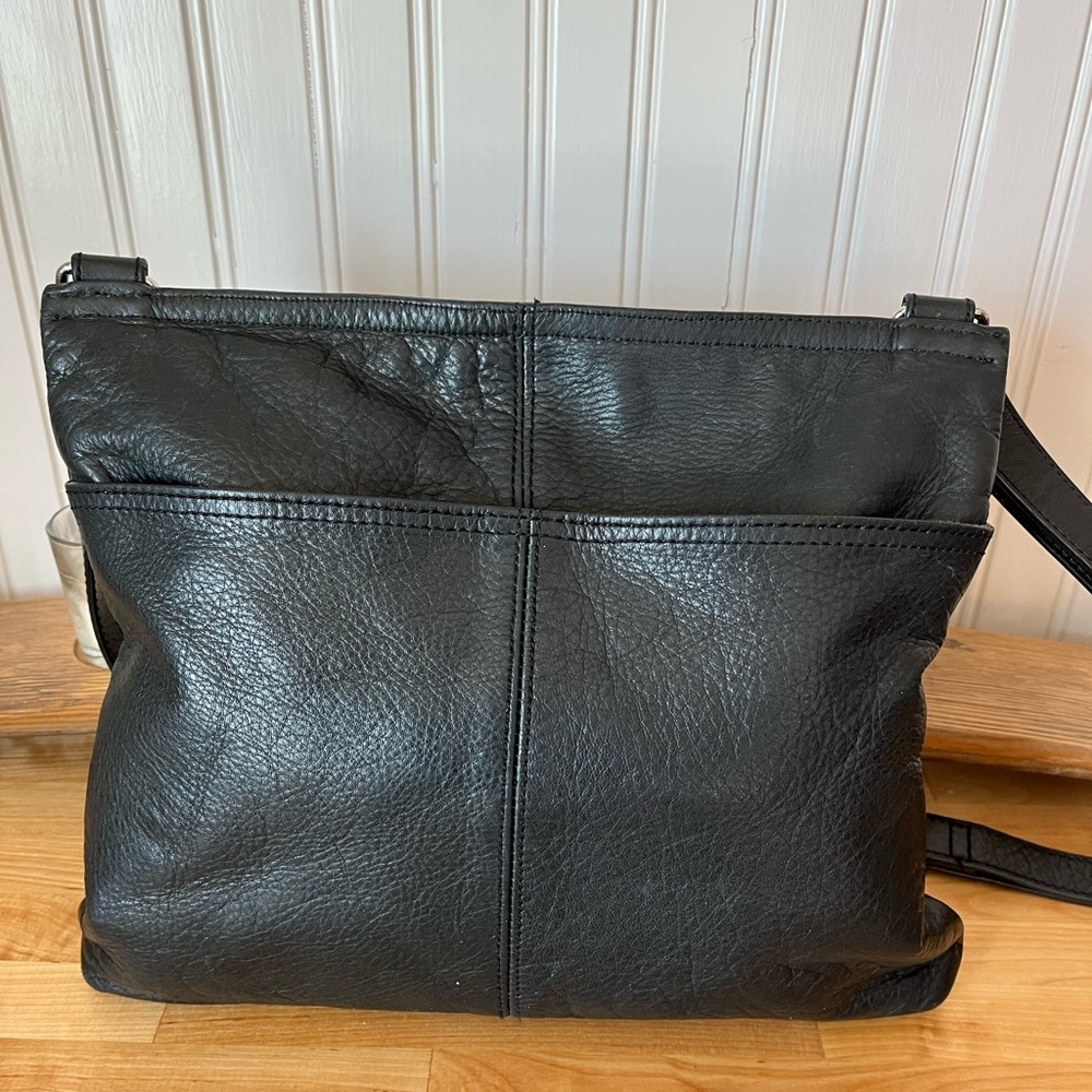Margot Leather Crossbody Bag - Picture 2 of 11